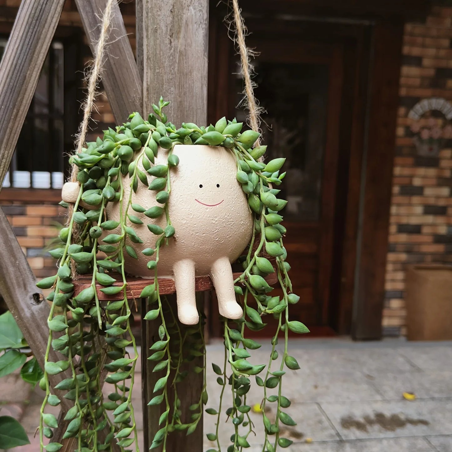 1pc Resin Hanging Planter Rustic