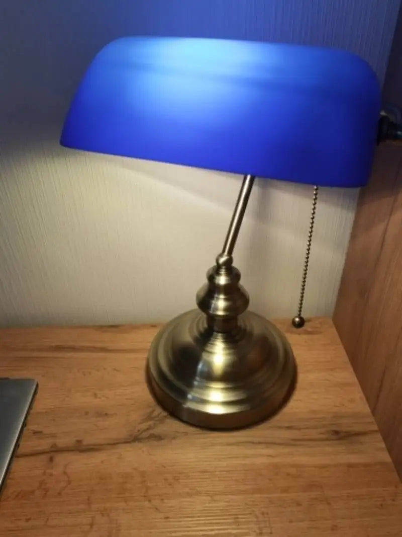 Retro industrial Classical banker table lamp